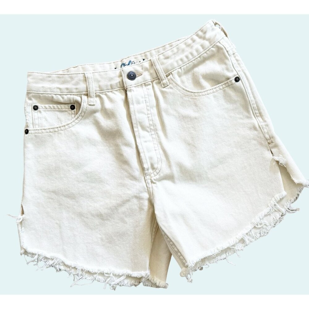 FREE PEOPLE / We The Free White Cream Denim Raw Hem Button Fly Shorts Size 26